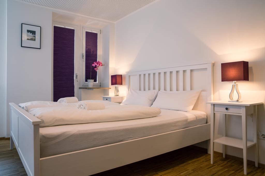 Nonstop Hotel Augsburg - Ubernacht - Hostelhotelhome Kültér fotó