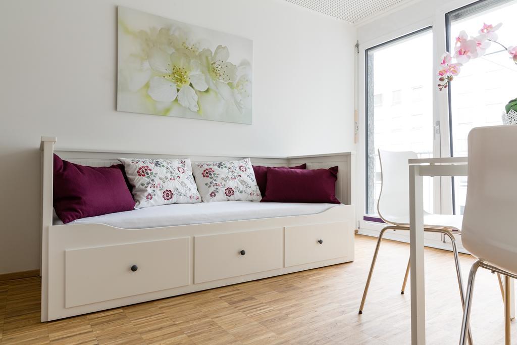 Nonstop Hotel Augsburg - Ubernacht - Hostelhotelhome Kültér fotó