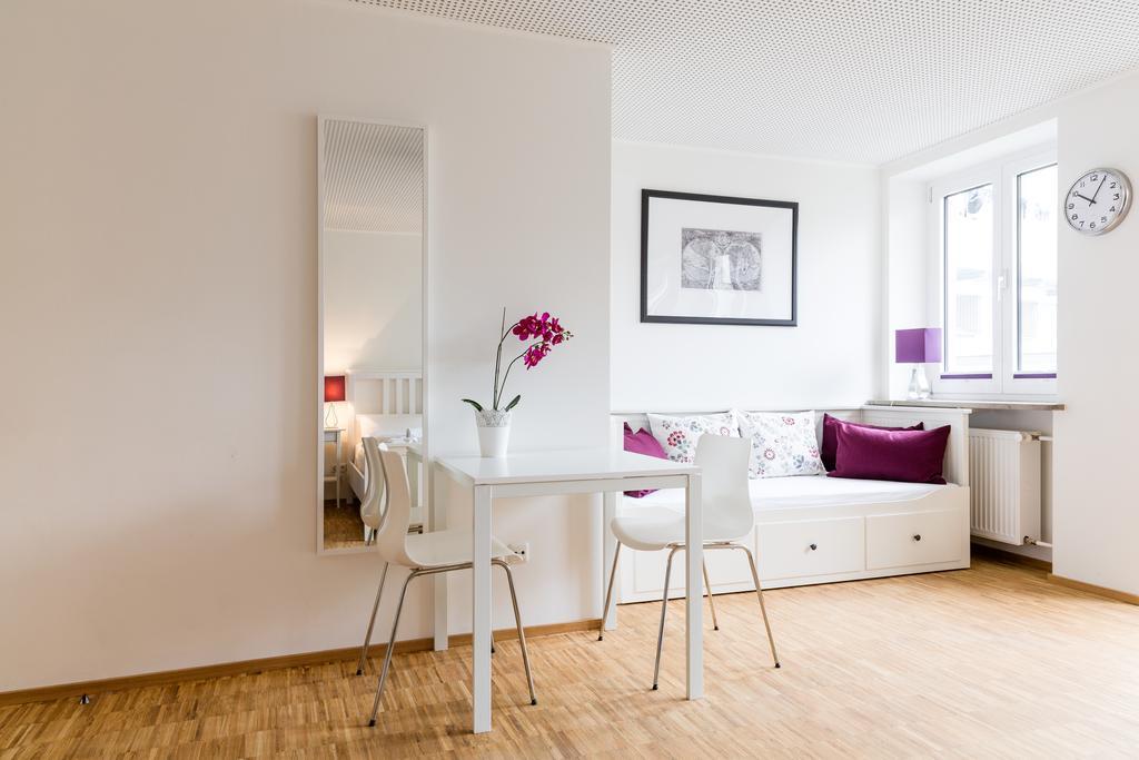 Nonstop Hotel Augsburg - Ubernacht - Hostelhotelhome Kültér fotó