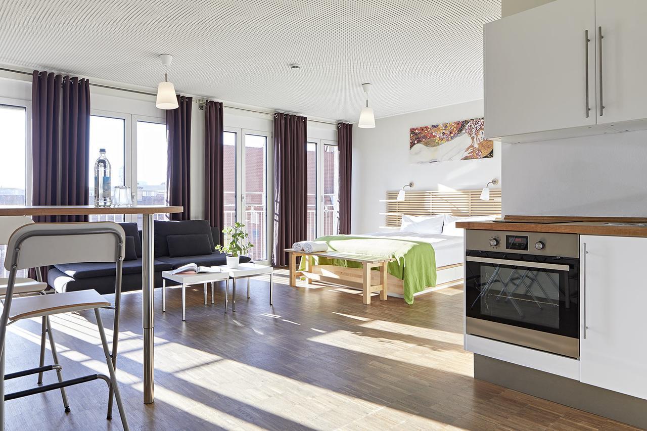 Nonstop Hotel Augsburg - Ubernacht - Hostelhotelhome Kültér fotó